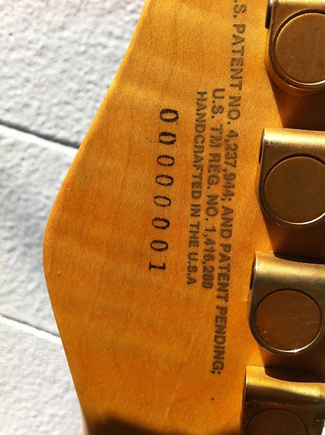 peavey guitar serial number search